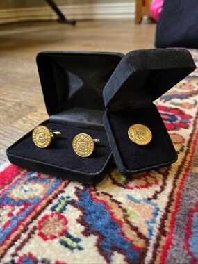 United States Senate Seal Cufflinks and Tie Clip Set